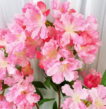 Tianjin Artificial Crape Myrtle Flowers for Hotel Ceiling Decorations, Wedding Aisle Arrangements, and Indoor Artificial Plant Ornamentation