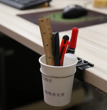 New Creative Binder Clip Cup Holder Desktop Cup Clip/Cup Stand Desktop Pen Holder Storage Rack