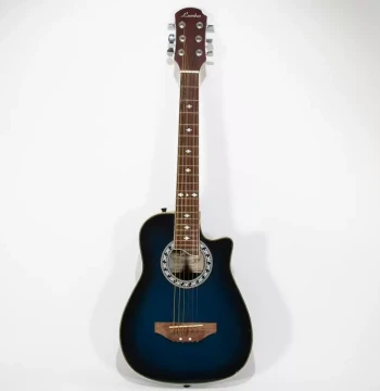 Used Wooden Guitar, Vintage Musical Instrument, Prop for Studio Photography, Decorative Display, Simple Use
