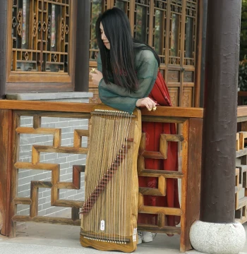 HanGong Kids Entry Mini Guzheng, Portable Exam and Performance Professional Half-Zither, 21-String Mini Guzheng with Finger Trainer