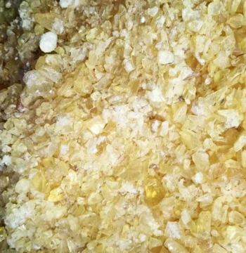 Premium Rosin Crumbles - High Adhesion, Impurity-Free, Natural Pine Resin for Bow Hair Grip, Free Shipping