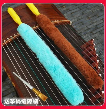 Guzheng Cleaning Brush with Long Flexible Bristles for Dust Removal, Includes Crevice Brush for Instrument Maintenance