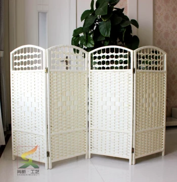 Cute Pet Zone Corner Isolation Fence - Folding Paper Rattan Screen for Children's Bedrooms and Kindergartens