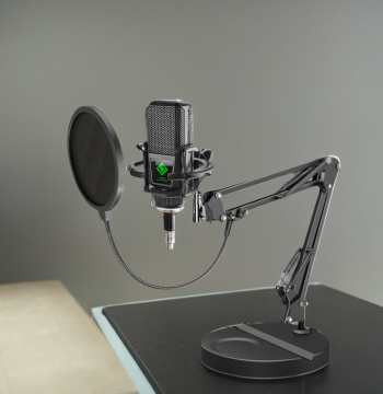 Desktop Boom Microphone Stand with Shock Mount Base for Condenser Mics, Indoor Live Streaming