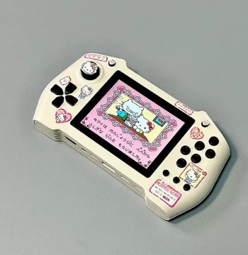 2-in-1 Retro Handheld Game Console and Mini Power Bank – Vintage Cube Design, Kitty 520 Valentine's Edition