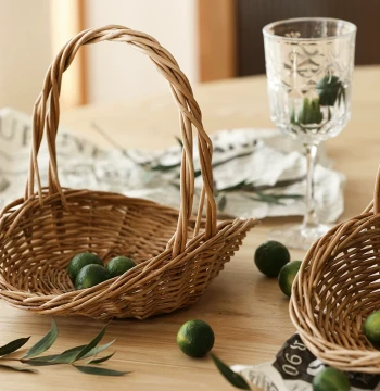 Handwoven Flower Basket - Grass, Rattan, and Willow Craft for Fresh Flowers, Storage, and Fruit Picking