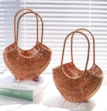 Rattan-Style Half-Moon Flower Basket, Woven Willow and Bamboo Planter for Succulents and Floral Arrangements, Ideal for Gifts