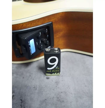 9V Noise-Reducing Rechargeable Battery for Acoustic-Electric Guitar Effects Pedals, 1000mA USB Charging, Musical Instrument Accessory