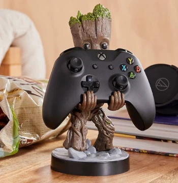 Creative Xbox Controller Stand, PS4/PS5 Anime Figure Holder, Gaming Accessory Rack