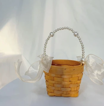 38-Section Mini Pearl Rattan Flower Basket, Small Lace Mesh Forest Style Wood Chip Woven Basket for Salon Floral Arrangements