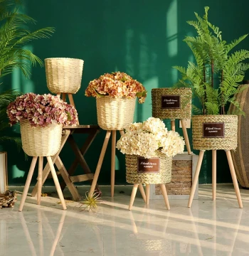 Nordic Style Woven Grass Flower Pot with Wooden Stand, Large Rattan Floor Basket for Living Room, Balcony, and Pothos Plants