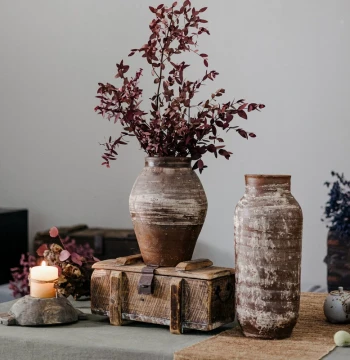 Juhan Art Pottery Jars, Vintage Distressed Coarse Pottery Flower Pots, Handmade Antique Clay Vases for Floral Arrangements, Black Pottery Ornaments