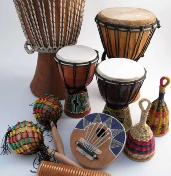 African Hand Drum from Lijiang, Yunnan, 8/10 inch for Kids and Kindergartens, Solid Wood with Aged Goat Skin, 12 inch for Adult Beginners