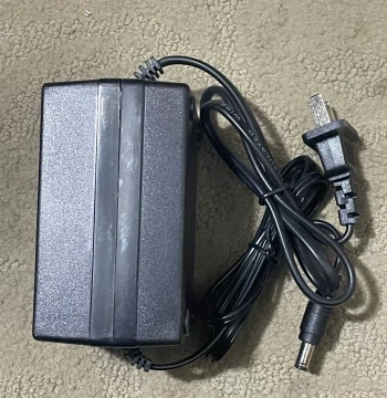 Single-Channel Tube Mic Preamp - Behringer MIC100/MIC-800 Power Adapter AC9V 1.3A