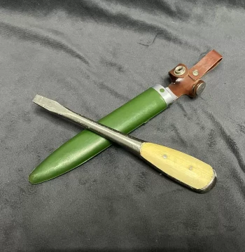 Authentic Hai-Style Boat Repair Flathead Screwdriver with Thickened Blade - Includes 1980s Empty Plastic Sheath Model 81