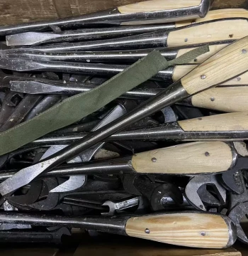 Authentic 1990s Heavy-Duty Naval Ship Repair Screwdriver with Thickened Flat Chisel, Legal Car Window Breaker and Self-Defense Tool