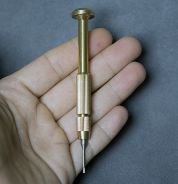 Industrial Grade Eyeglass Factory Special Frame Screwdriver, Cross and Flat Dual-Use with Pure Copper Handle for Eyeglass Repair