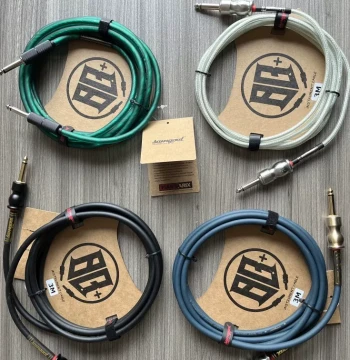 Samgool+ Noise-Reducing Connection Cable for Electric Guitar and Bass