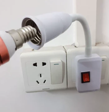 E14 Small Screw Base Lamp Holder with Switch, Plug, and Flexible Hose for LED Night Lights