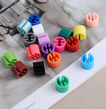 Hanger Marker Clips, Dormitory Hanging Clothes Tool, Distinction Labels for School Uniforms, Plastic Colorful Clothing Size Tags, Customizable