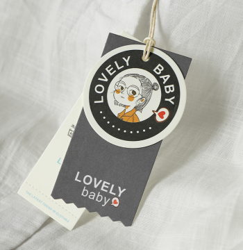 Custom Color-Printed Specialty Paper Hang Tags for Clothing Stores Apparel Logo Customization for Men Women Children Fresh Fashion Minimalist Artistic Personalized Free Printing