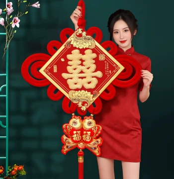Traditional Chinese Knot Decoration for Wedding Scenes, Bridal Supplies, and Entryway Ornaments