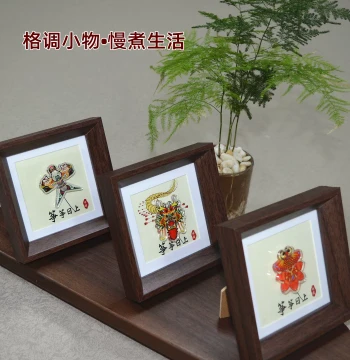 Stress-Relief Swirling Kite Craft Display - Souvenir Gift Featuring Sand Yan and Goldfish Designs for Good Fortune