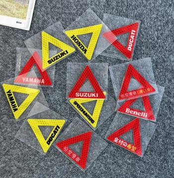 Reflective Safety Warning Stickers for Motorcycles and E-Bikes - Personalized Triangle Rear Fender Reflective Tape