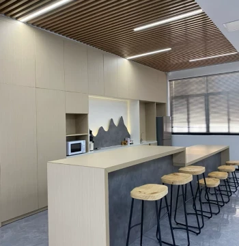 Guangzhou Office Building Factory Hollow Blinds Glass Partition Room Window Aluminum Alloy Custom Whole House Renovation