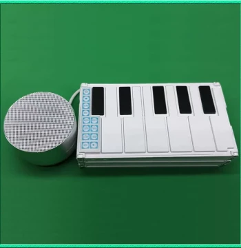 Portable Foldable Electronic Piano Keyboard - Professional Roll-Up Piano for Beginners, Adults, and Kindergarten Teachers
