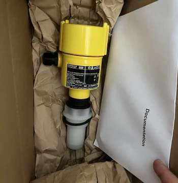 Negotiable: German VEGA VEGAPULS 61 Radar Level Transmitter
