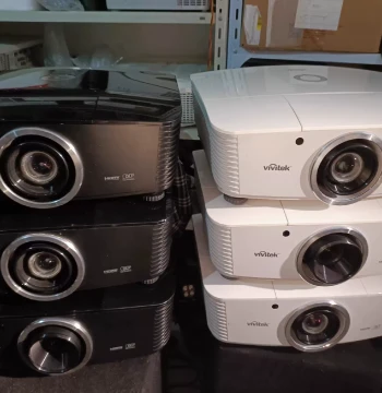 Batch from Training School Retirement: ViewSonic D5180HD / ViewSonic D5190HD 3D HD Engineering Projectors