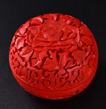 Yangzhou Lacquerware Carved Red Lacquer Jewelry Box - Unique Souvenir Gift for International Friends