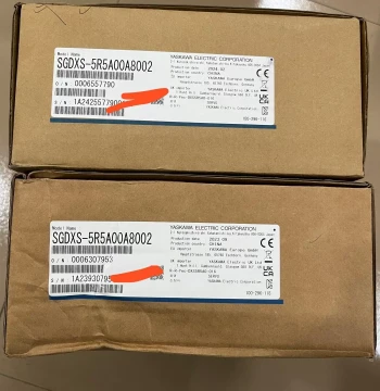 Negotiable Price: Yaskawa SGDXS-5R5A00A8002 Servo Drive, Actual Product Photo