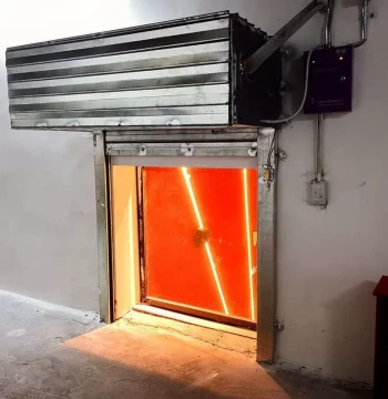Cinema Projection Room High-Transmittance Glass for Projector Projection Window Optical Glass