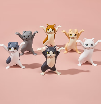 Gen 3 Alluring Cat Figurine, Lifting Cat Holding Egg, Versatile Lifting Cat Design, Cat Pen Holder, Cat Pen Stand