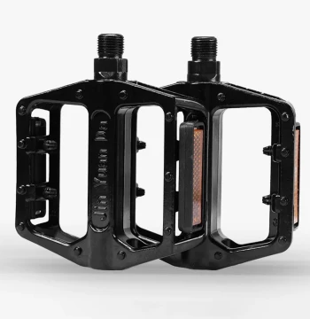 Universal Aluminum Alloy Bicycle Pedals for Mountain Bikes, Fixed Gear, and Road Bikes