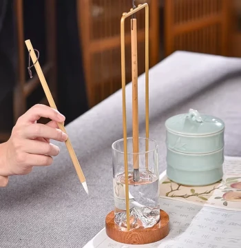 Modern Calligraphy Brush Holder with Water Reservoir - Multi-Function Pen Rest with Glass Cup for Students