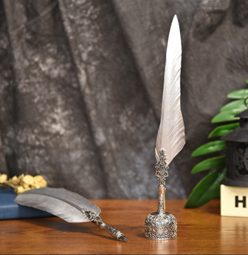 New European-Style Dip Pen with Exquisite Carved Barrel, Creative Birthday Gift Box, Vintage Fountain Pen for Students, Free Shipping