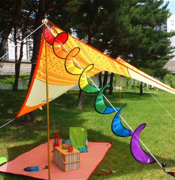 Colorful Wind Streamers and Pinwheels for Export to Korea and Japan, Dynamic Garden and Kindergarten Decor, Christmas Banners and Wind Socks