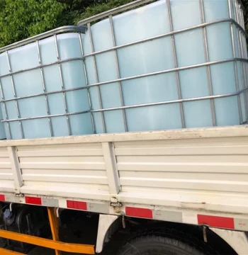 Suzhou High-Purity Industrial Distilled Water Deionized Water Type I Water for Car Battery Refill and Forklift Battery Use