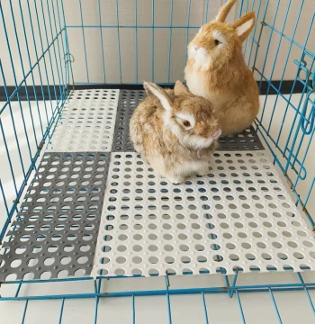 Rabbit Foot Pad Anti-Chew Droppings Leak-Proof Foot Mat Rabbit Foot Board Cage Liner Film Pad Large Size Interlockable Bite-Resistant