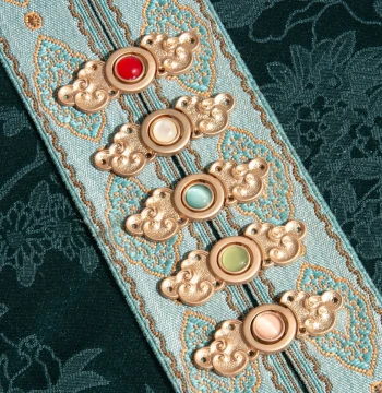 Hanfu Snap Buttons Ming Dynasty Retro Auspicious Cloud Plum Blossom Metal Pair Buttons Cape Cloud Shoulder Qipao Outfit HF011