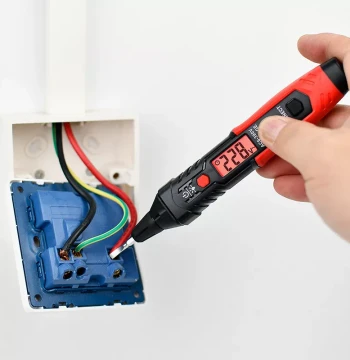 New Voice-Alert Smart Voltage Tester Pen: Digital Display Induction Screwdriver for Electricians
