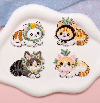 Cute Cartoon Cat Embroidered Fabric Patch for Down Jacket Repair, Self-Adhesive DIY Clothing Decoration Patch