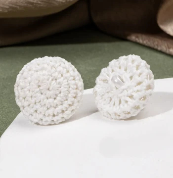 Hand-Crocheted Buttons for Sweaters and Coats, Cuff Links, Frog Buttons, Round Handmade Flower Buttons for Children's Wool Clothing