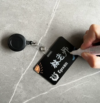 Customizable Name Badge with Retractable Clip – Reusable Write-On Employee ID Holder