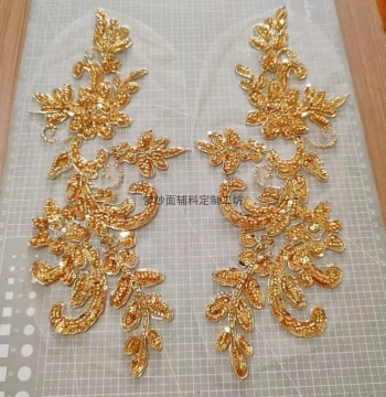 Gold Beaded Embroidery Matched Flower Patch with Twisted Thread, New Arrival Accessories for Bridal Gowns, Xiuhe, Hanfu, and Qipao