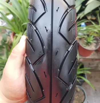Cheng Shin Electric Scooter Motorcycle Tricycle Used Tires Tubeless Outer Tire 3.00-10 and 14x3.2