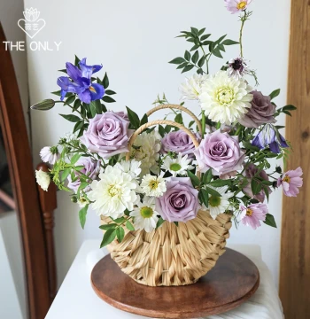 Weiyi Willow Moon Flower Basket, Creative Rustic Handheld Basket for Flowers and Fruit, Instagram-Style Arrangement Basket